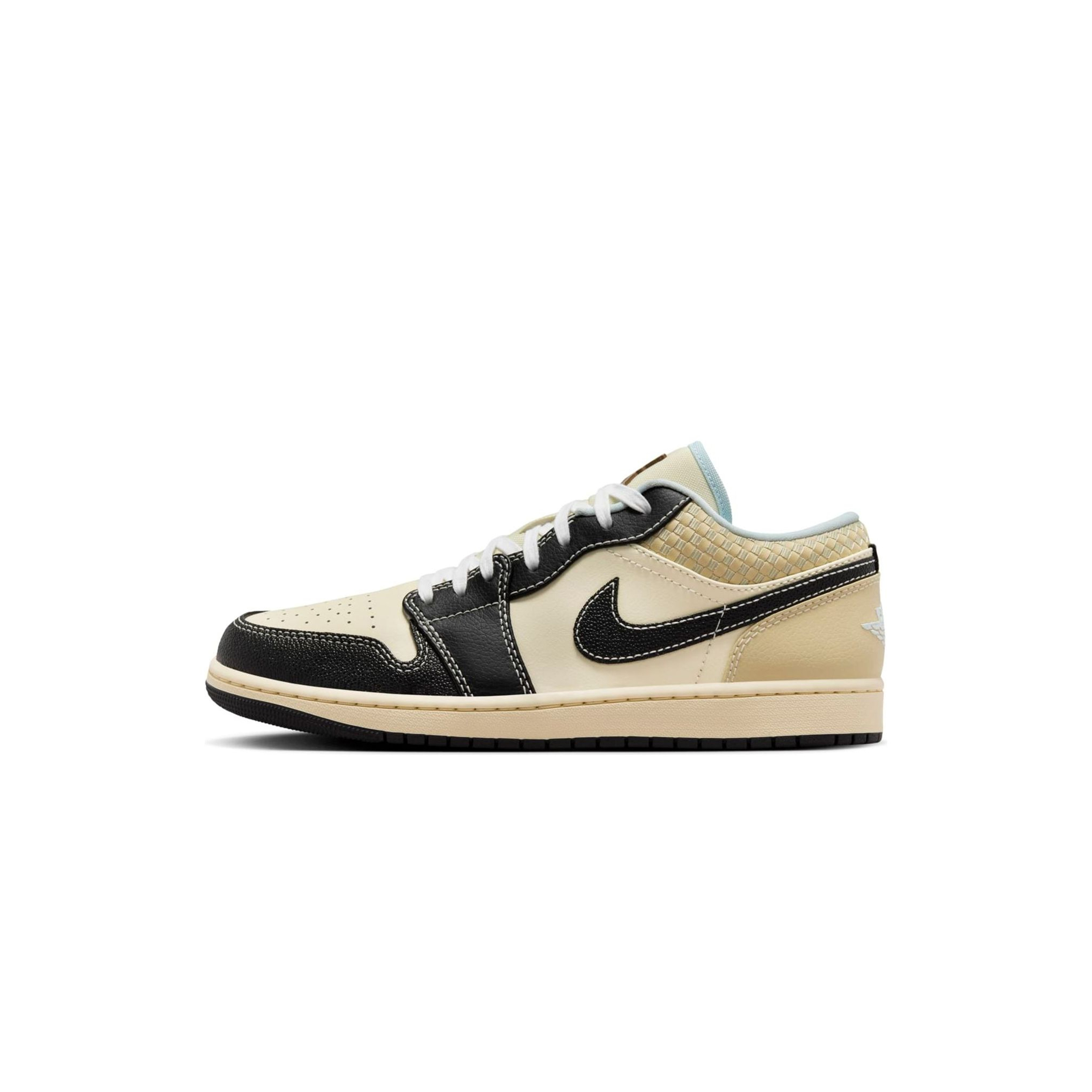 NIKE AIR JORDAN 1 LOW HQ3437-101